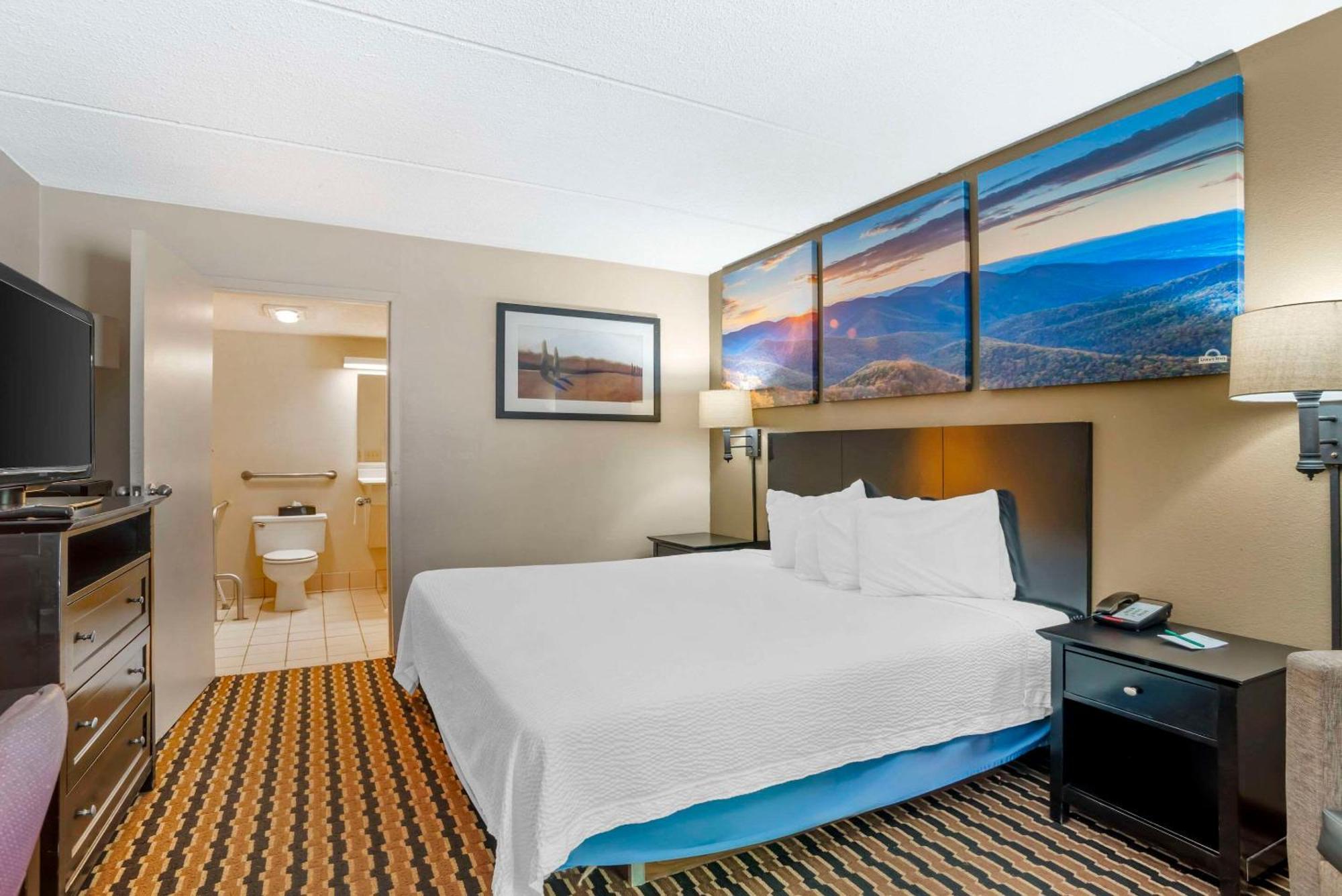 Quality Inn Near Speedway Wilkesboro Eksteriør bilde