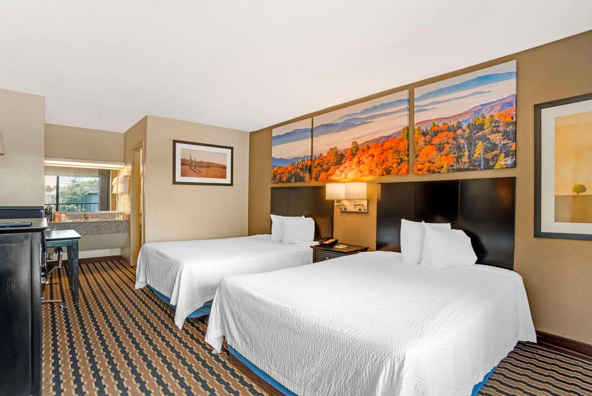 Quality Inn Near Speedway Wilkesboro Eksteriør bilde
